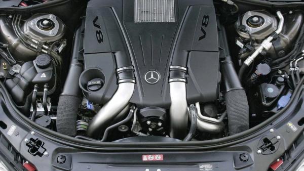 Mercedes-Benz V8 biturbo