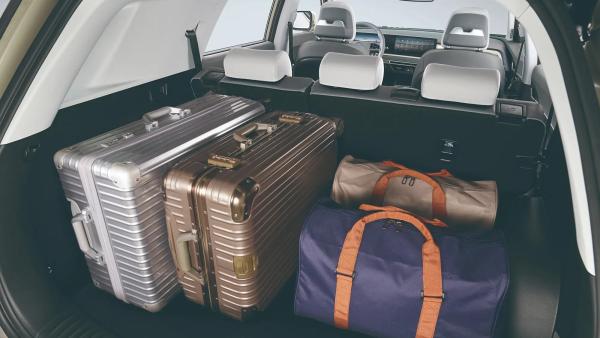KGM Torres EVX Trunk